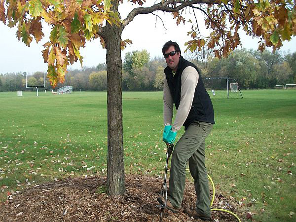 Chris Mader Phc Supervisor Mequon Fertilizing Root Stimulants Chris Mader PHC Supervisor Mequon Fertilizing Root Stimulants Photo